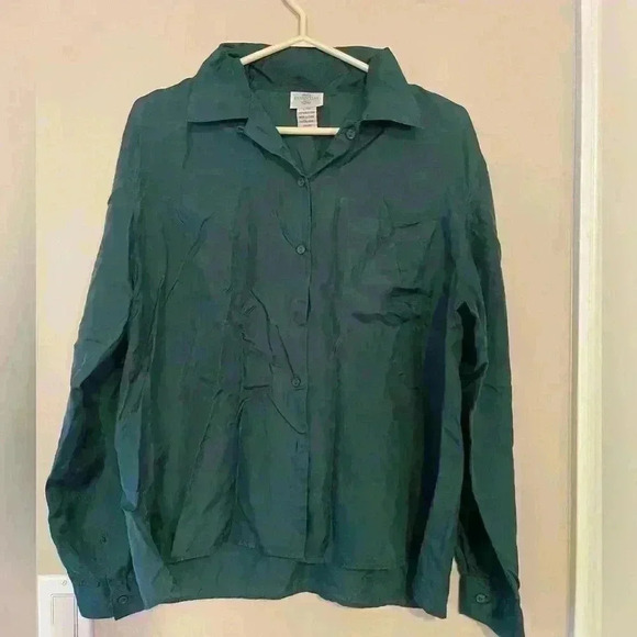 Vintage  silk button down - Picture 1 of 3